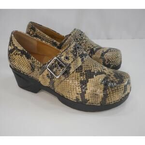 Nurse Mates Chelsea Clogs Womens Size 10 M Snake Print Brown clog nurse shoe